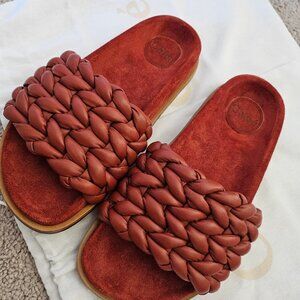 Chloé Braided Terracotta Red Sandal Flats - Brand New Unused